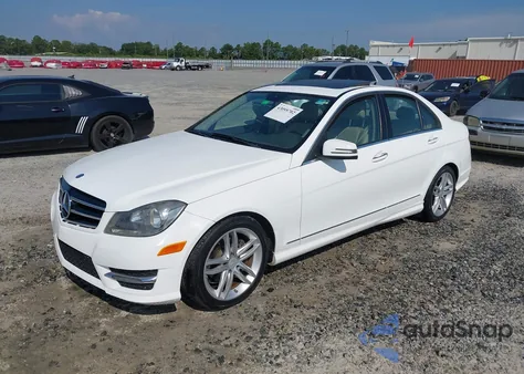 2014 Mercedes-Benz C 250 Luxury/Sport from USA, damaged, VIN WDDGF4HB9ER320808